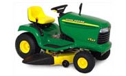 John Deere LT133 lawn tractor