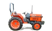 Kubota L3000 tractor