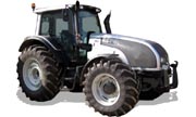 Valtra T151e tractor