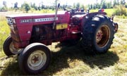Cockshutt 1465 tractor