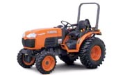 Kubota B2530 tractor