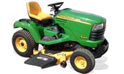 John Deere X465 lawn tractor