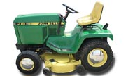 John Deere 318 lawn tractor