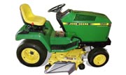 John Deere 320 lawn tractor
