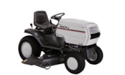 White GT-225 lawn tractor