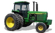 John Deere 4255 tractor