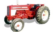 International Harvester 674 tractor