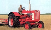 International Harvester 806 tractor