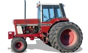 International Harvester 1586 tractor