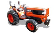 Kubota L3010 tractor