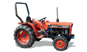 Kioti LB2204 tractor