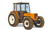 Renault 851S tractor