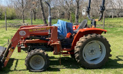 Massey Ferguson 1033 tractor