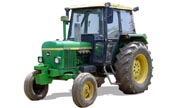 John Deere 2135 tractor