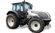 Valtra T121 tractor