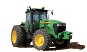 John Deere 7815 tractor