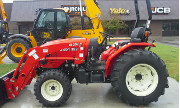 Branson 3520R tractor