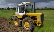 Muir-Hill 121 tractor